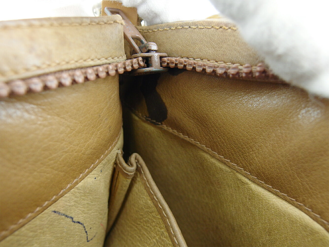 GUCCI Shoulder Bag Beige Silver Gold Old Gucci