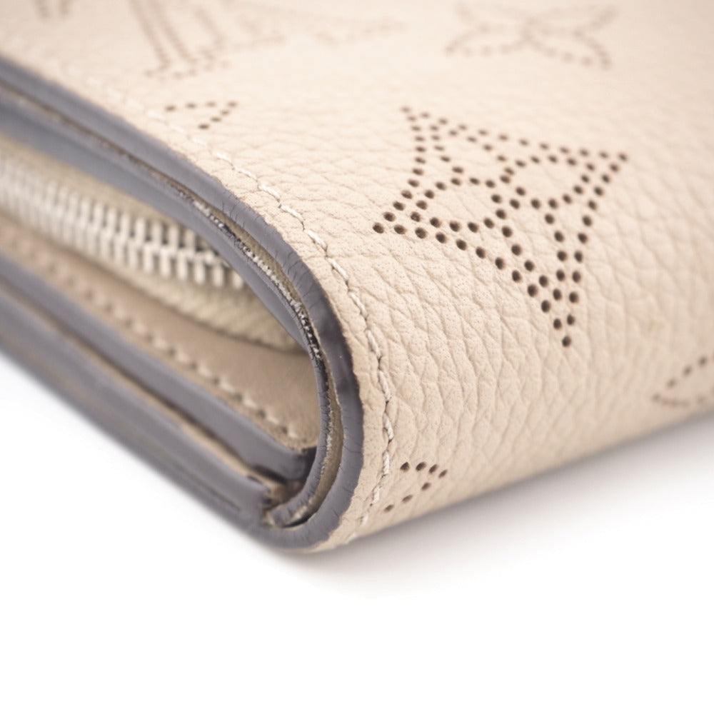 LOUIS VUITTON Bifold Wallet M62542 leather beige Mahina Portefeuille Iris Compact Women Used Authentic