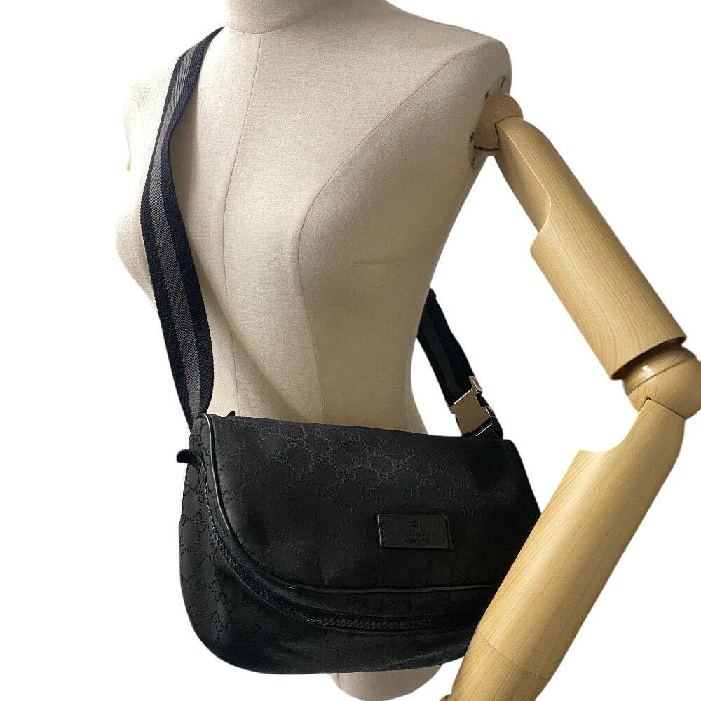 GUCCI Sling bag Nylon, Leather black GG nylon unisex(Unisex) Used Authentic
