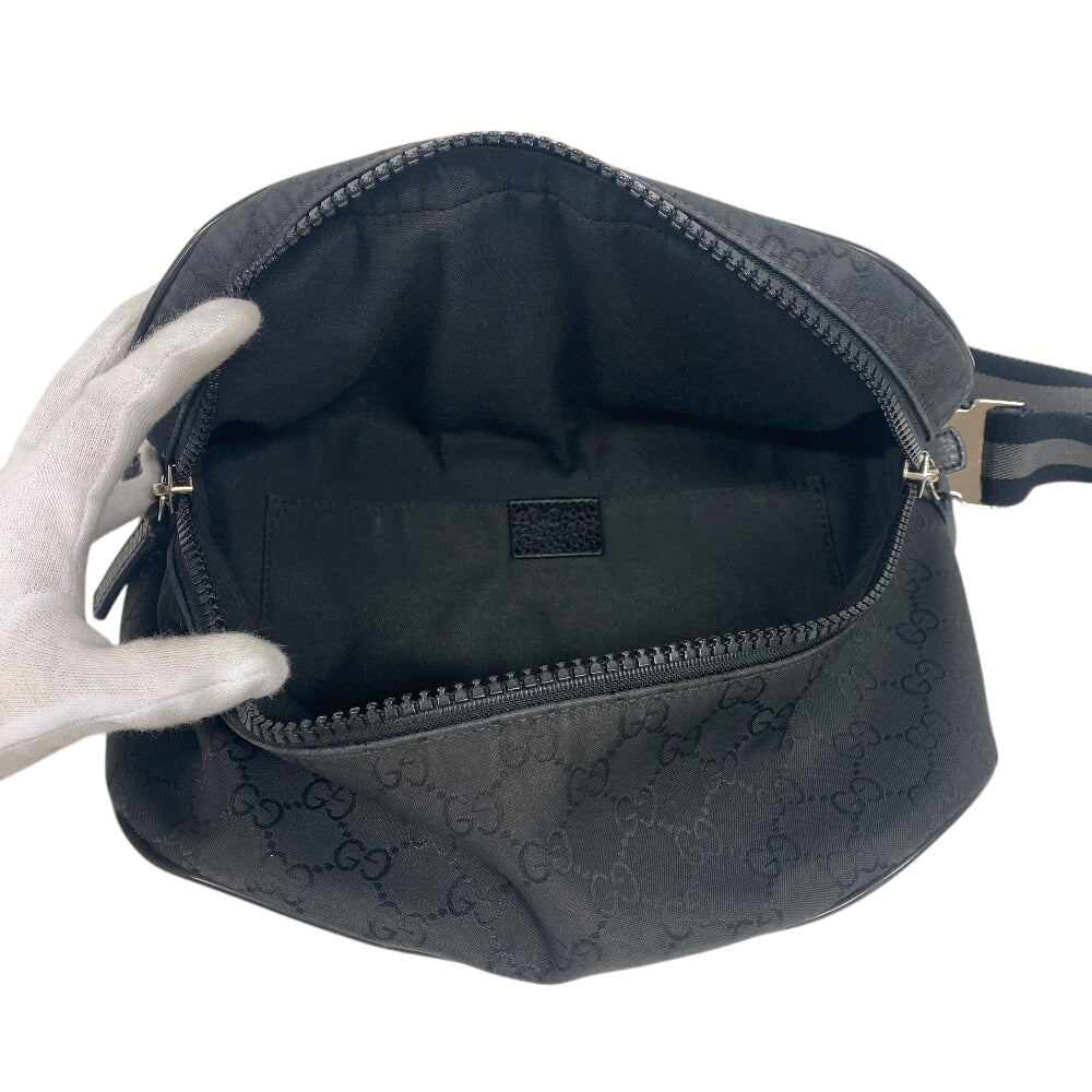GUCCI Sling bag Nylon, Leather black GG nylon unisex(Unisex) Used Authentic