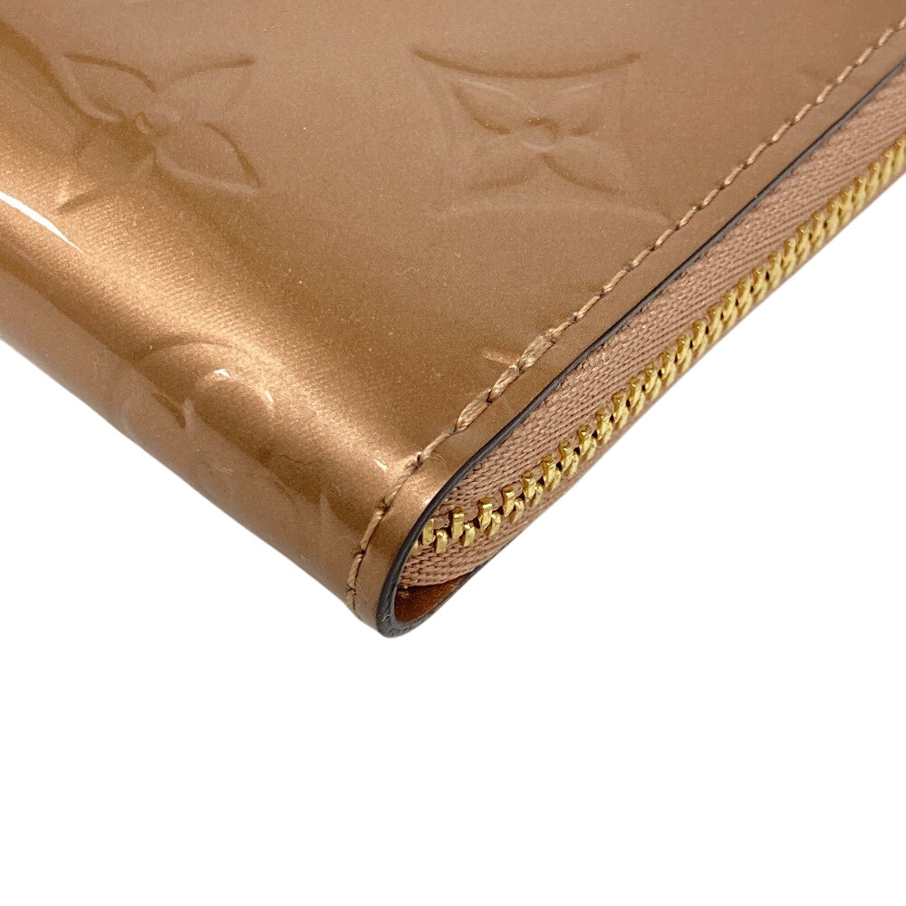 LOUIS VUITTON Coin case M90601 Vernis beige Zip Around Monogram Vernis Zip around purse Women Used Authentic