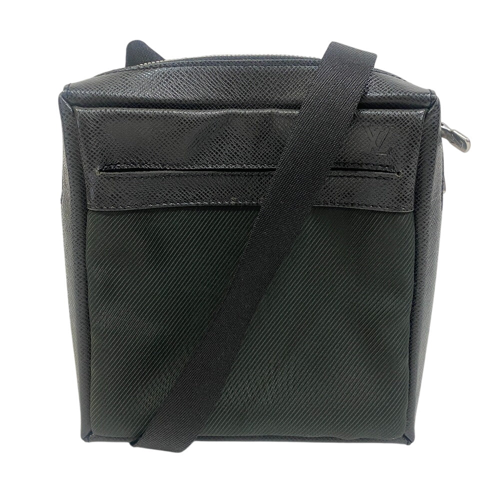 LOUIS VUITTON Shoulder Bag M30908 Taiga black Shoulder Bag Taiga Sayan mens Used Authentic