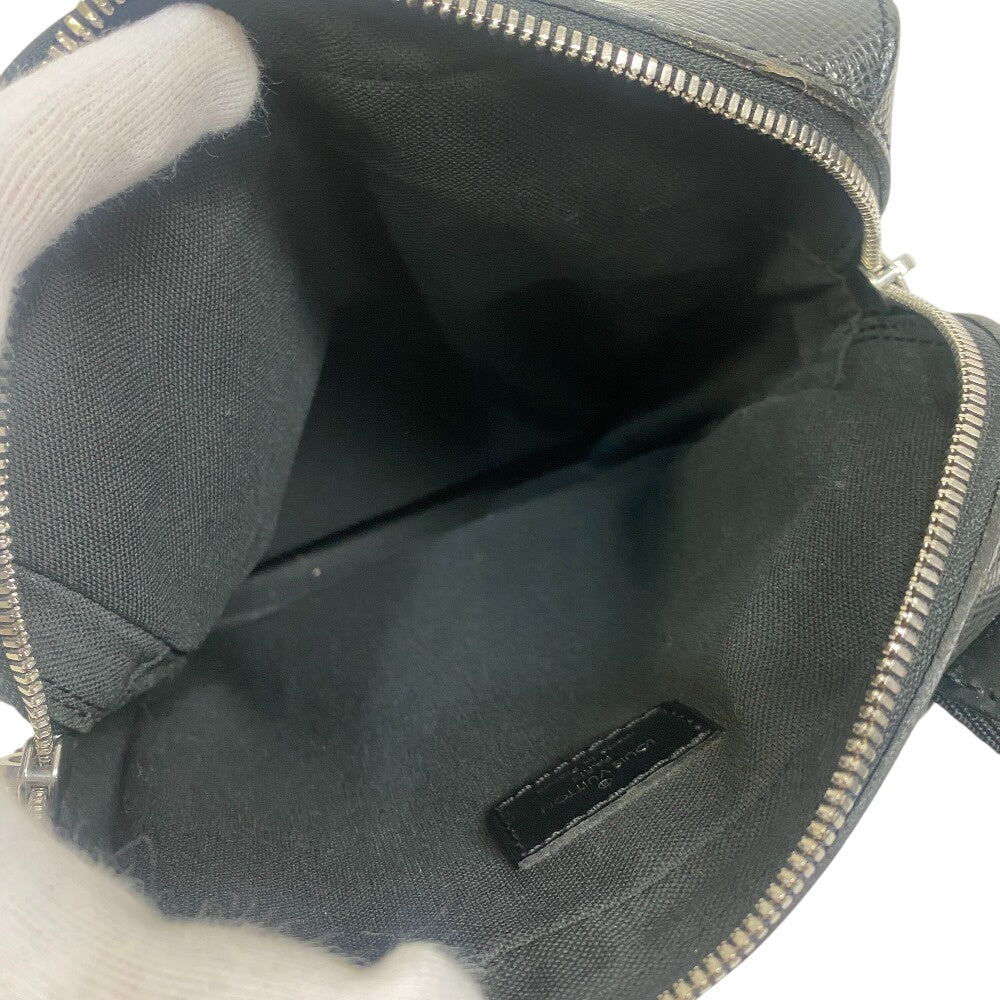 LOUIS VUITTON Shoulder Bag M30908 Taiga black Shoulder Bag Taiga Sayan mens Used Authentic