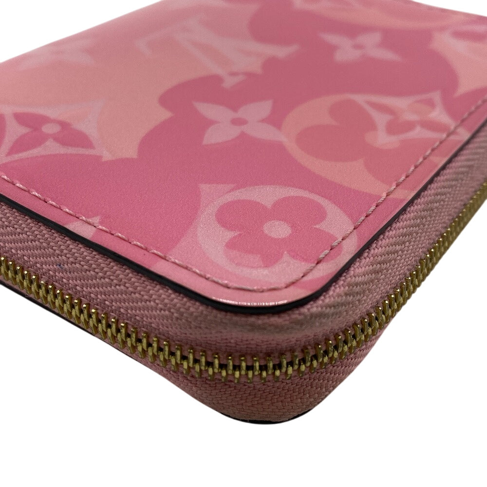 LOUIS VUITTON Coin case M90590 patent leather , calf leather pink Vernis Zippy Zip around purse