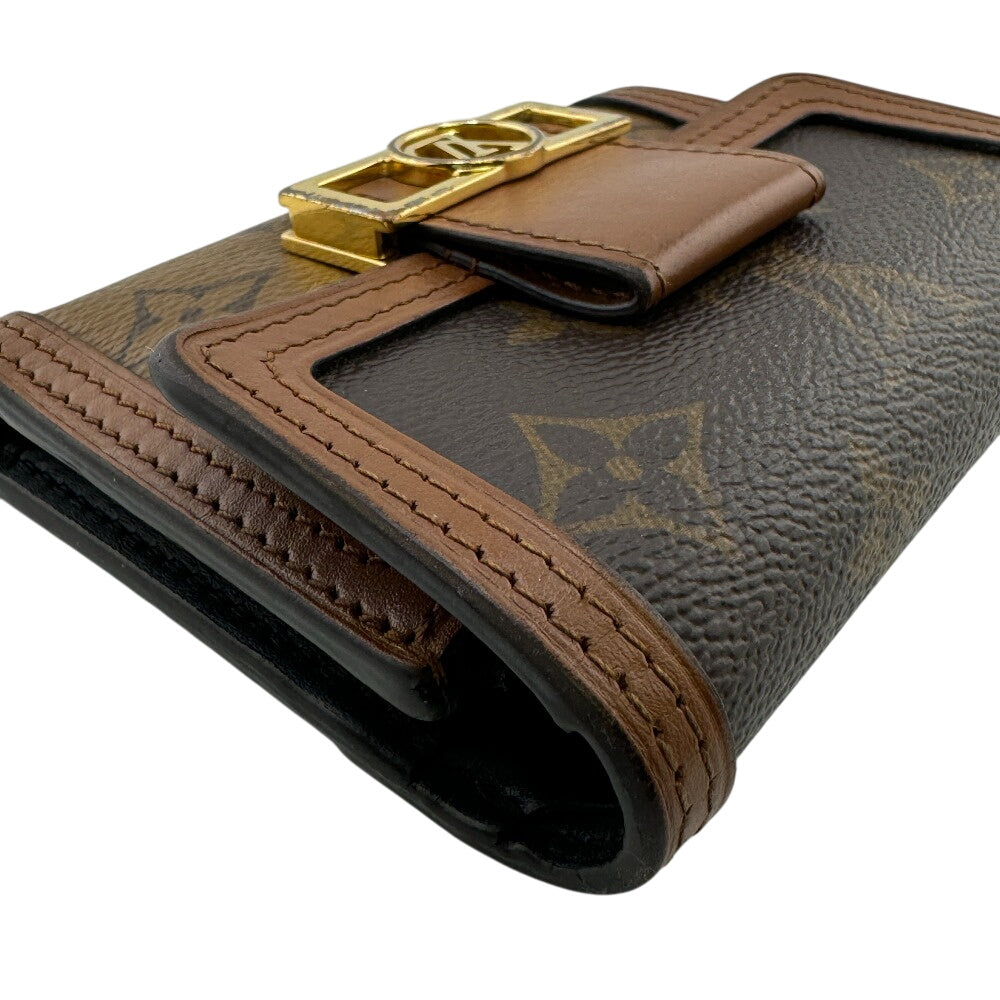 LOUIS VUITTON Tri-fold wallet M68725 leather Brown Monogram reverse Portefeuille Daufine Compact