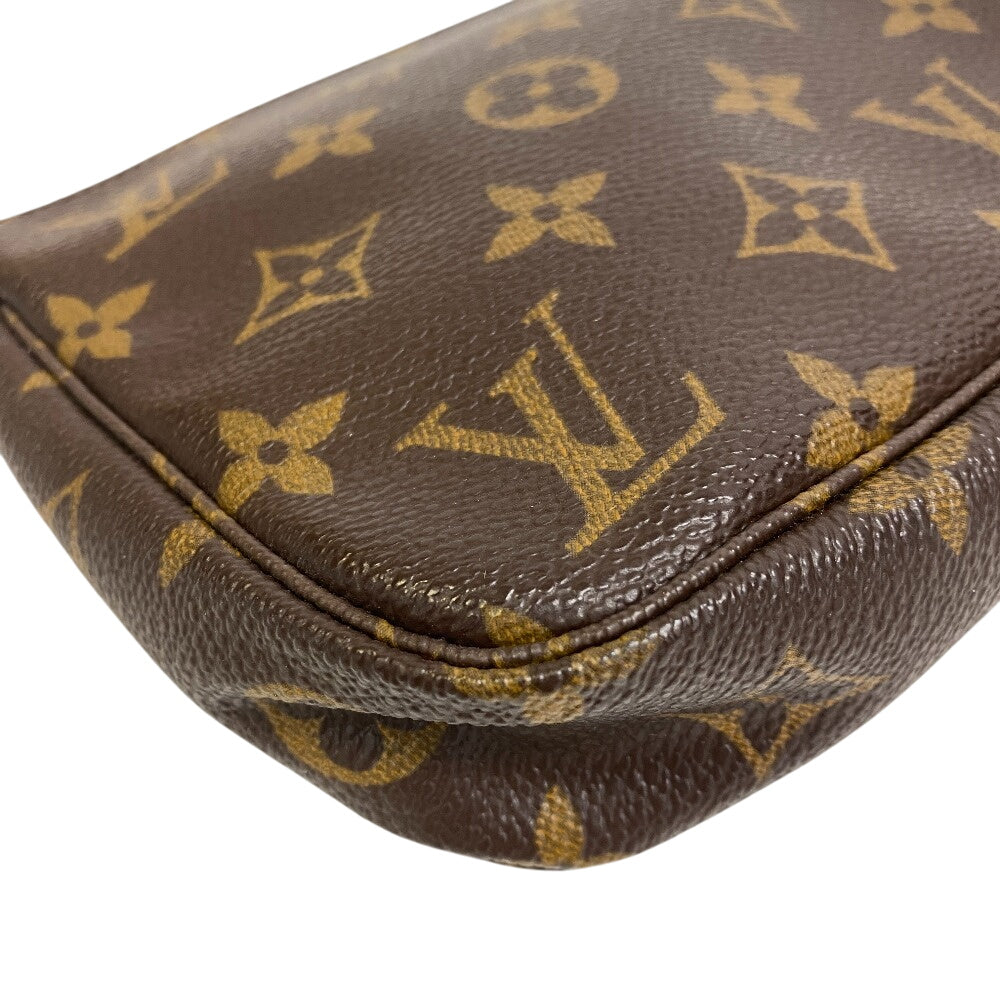 LOUIS VUITTON Pouch M51980 leather Brown Monogram Accessoires