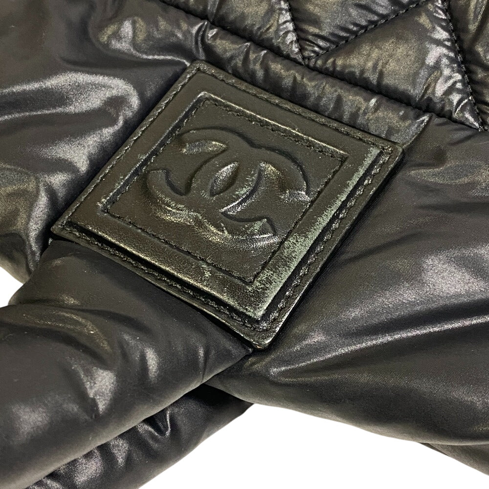CHANEL Handbag 18番 Nylon black Cococoon