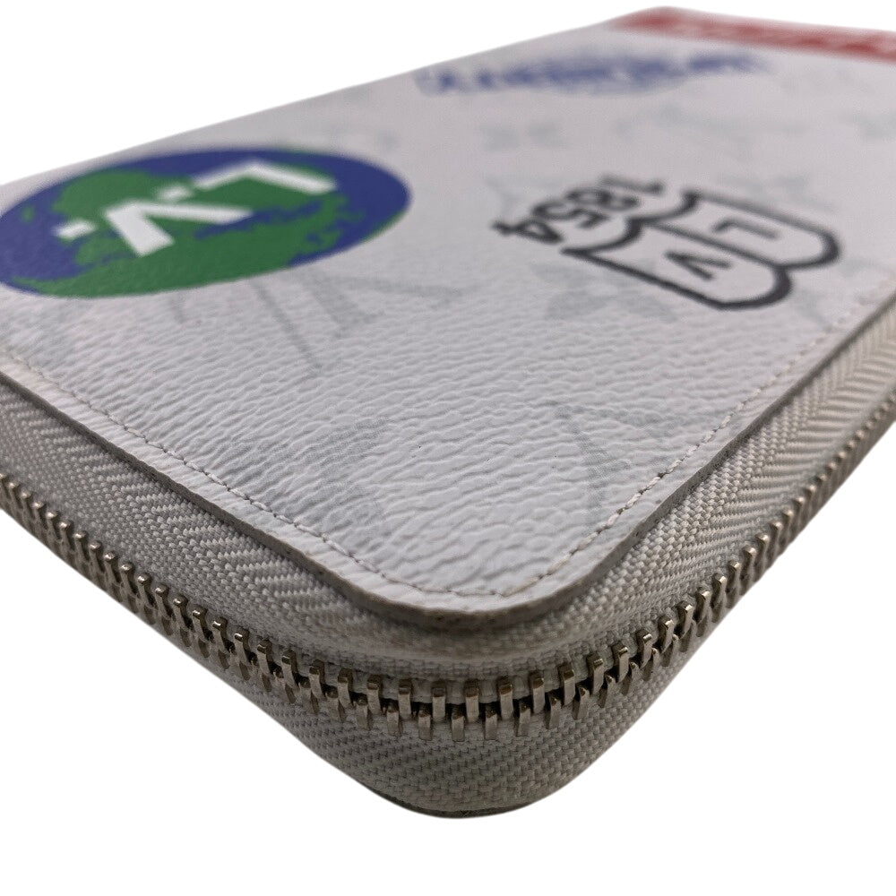 LOUIS VUITTON Long Wallet Purse M67824 Patent leather white Monogram logo organizer