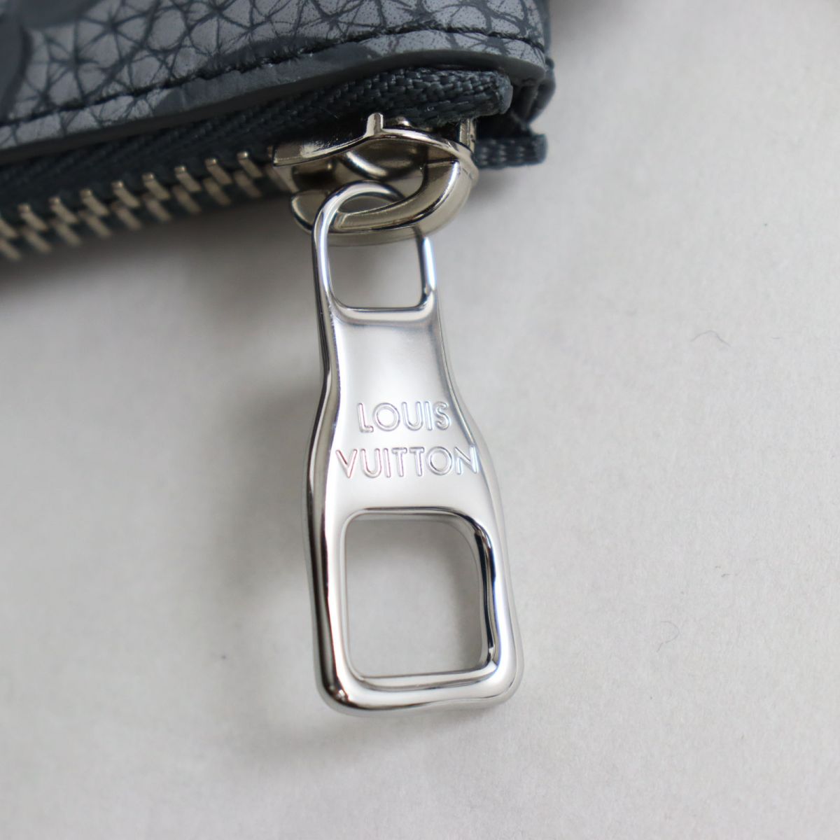LOUIS VUITTON Coin case M81602 Taurillon Clemence Leather granite gray Monogram Pochette Kle Women Used Authentic
