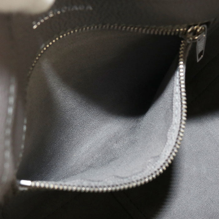 BALENCIAGA 672793 15YUN 1190 Everyday 2.0 North South XS Tote Bag leather Gray unisex