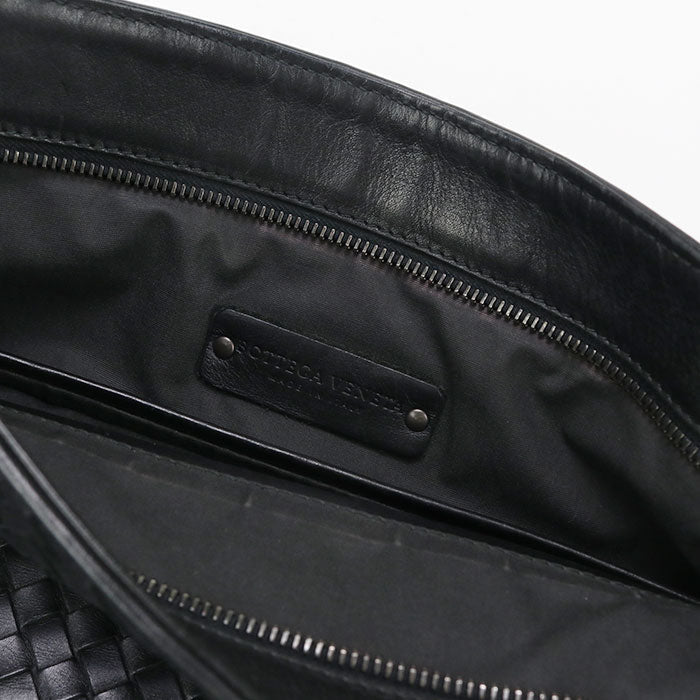 BOTTEGA VENETA INTRECCIATO Diagonal shoulder bag leather black mens