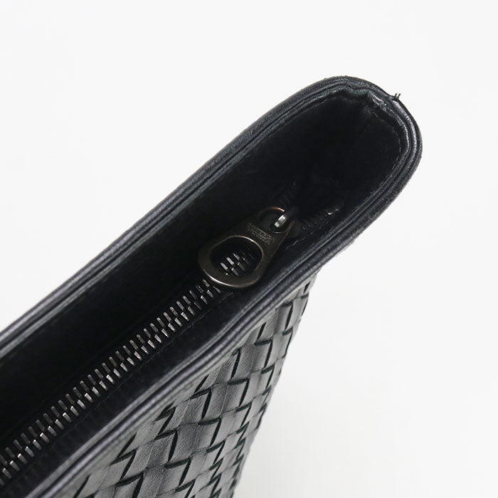 BOTTEGA VENETA INTRECCIATO Diagonal shoulder bag leather black mens