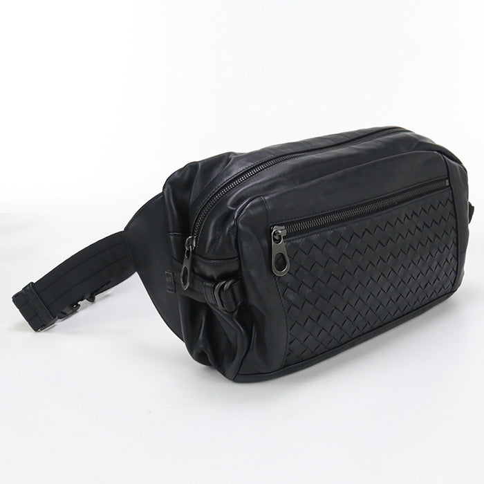 BOTTEGA VENETA 368.899 Belt bag INTRECCIATO body bag leather black mens