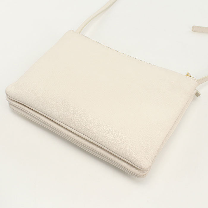CELINE 171453 Shoulder Bag Trio Large Crossbody bag leather off white Women