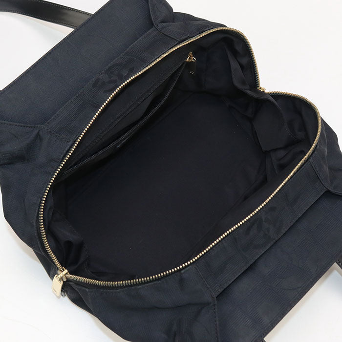 CHANEL CH92817 New travel line Handbag Nylon/Handbag black Women