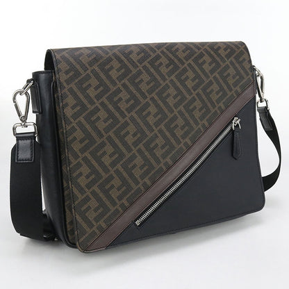 FENDI 7VA521 A9XS Diagonal Diagonal shoulder bag PVC leather Brown mens