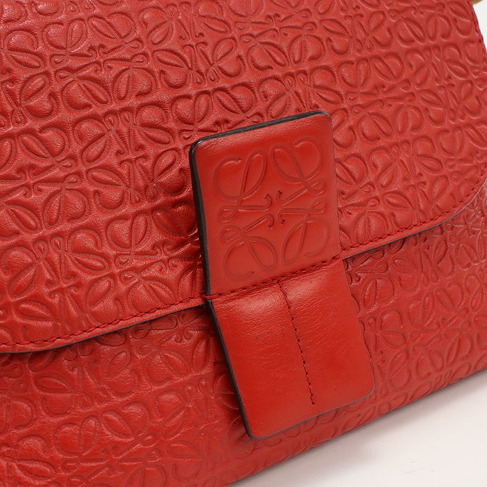 LOEWE 310.89.N49 Shoulder bag anagram Repeat ChainShoulder Bag Calfskin Red Women