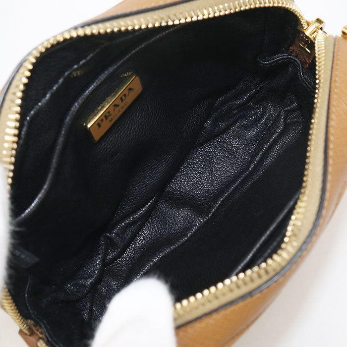 PRADA 2WAYShoulder Bag Diagonal shoulder bag Shoulder Bag leather brown Women